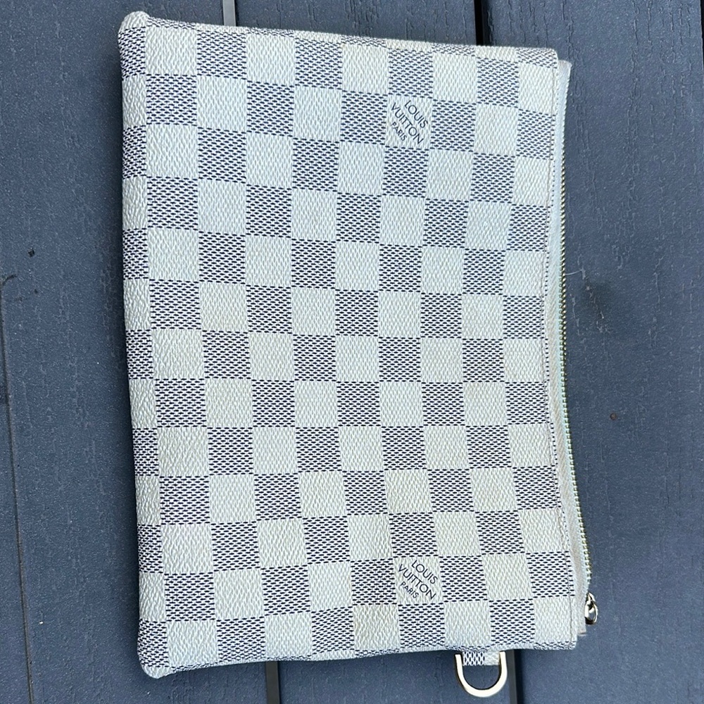Gray and White Checkered Clutch